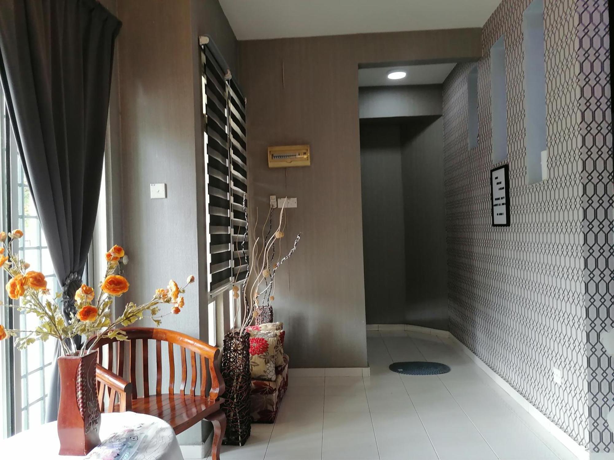 Dkamar Homestay At Desaru, Fully Aircond, Wifi, Coway, Street View 4 Min To Desaru Beach Kangkar Chemaran エクステリア 写真